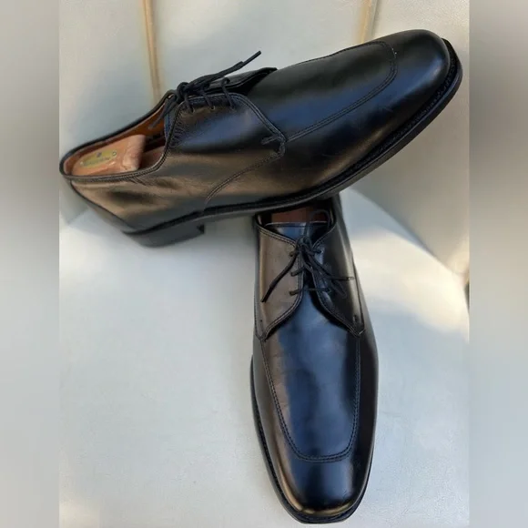 NW Allen Edmonds Burton ?? Made ? Leather Oxfords, 12D ASPEN BY #BERLUTI - A closer view of technical details of  main image 3